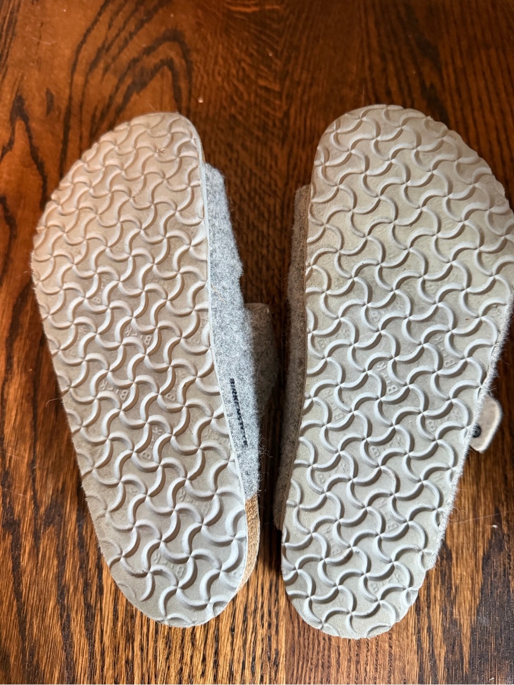 Birkenstock Gray Felt Shearling Lined 2-Strap Buckle Slide Sandals EU 34 - Picture 6 of 8